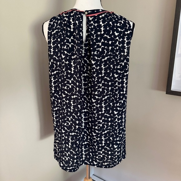 *LOFT* Navy Blue x White Sleeveless Top Size Small - Picture 4 of 7